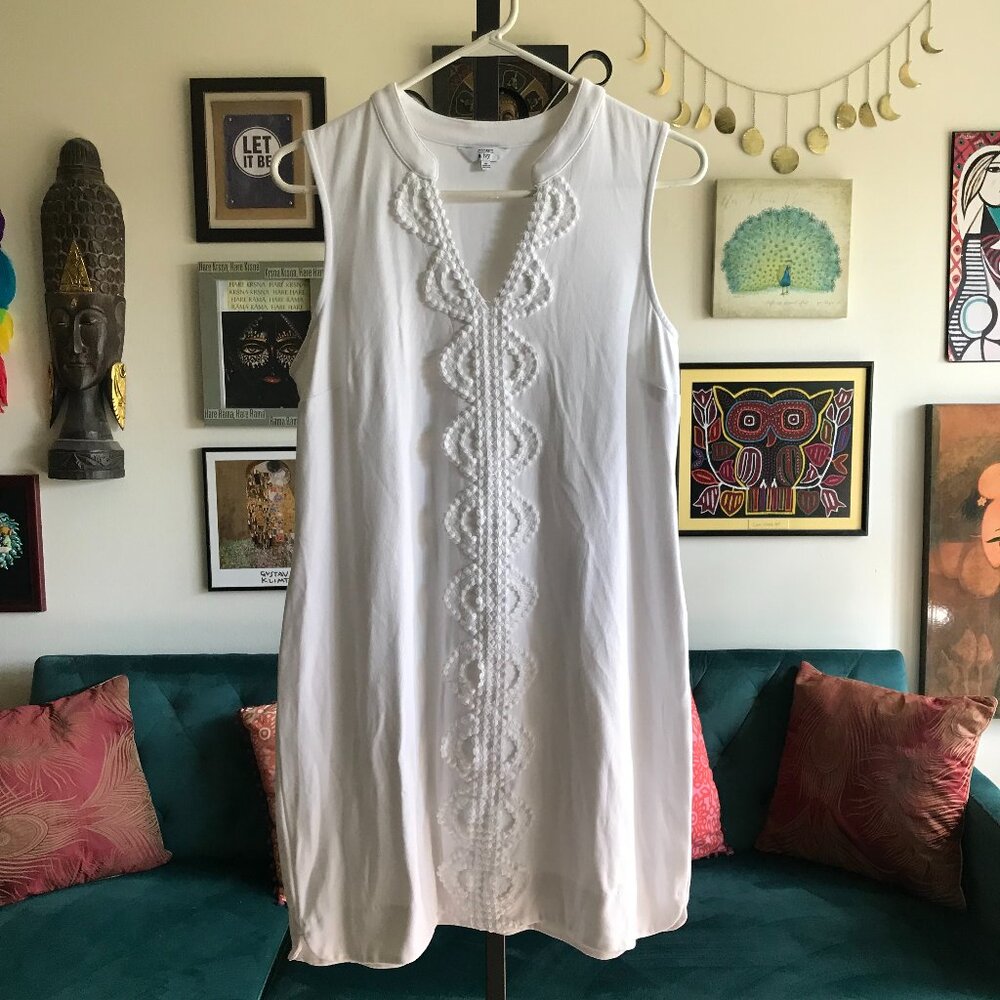 CROWN & IVY size M White Sleeveless Applique Embellished Tank Dress